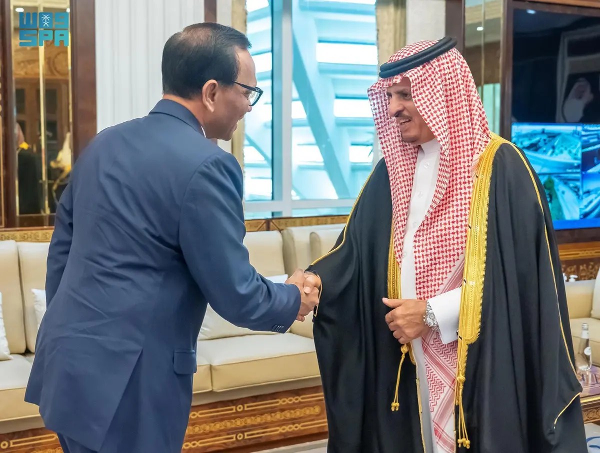 Saudi Deputy Minister of Interior Receives Sri Lanka Ambassador to Saudi Arabia
