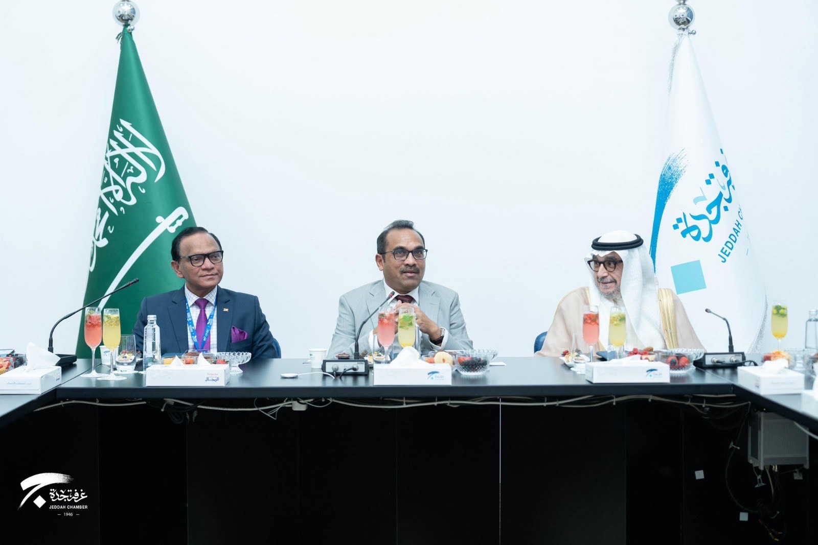 Minister Bimal Ratnayake addresses Jeddah Chamber of Commerce