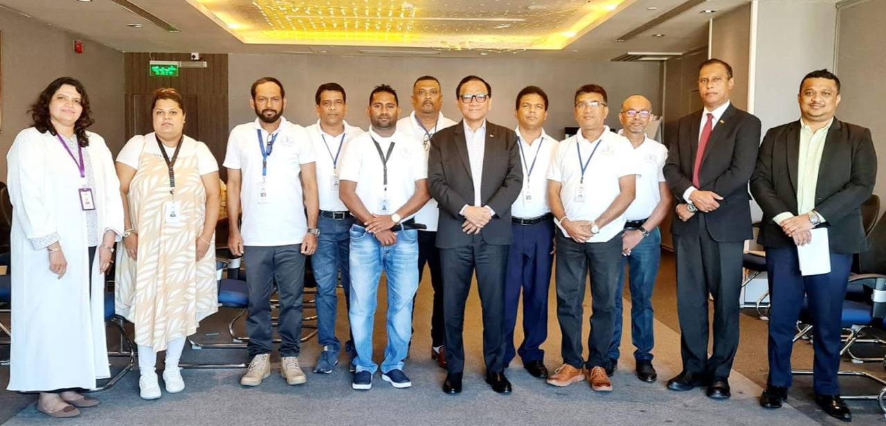 Ambassador holds discussion with the Sri Lankan Cultural Club Dammam