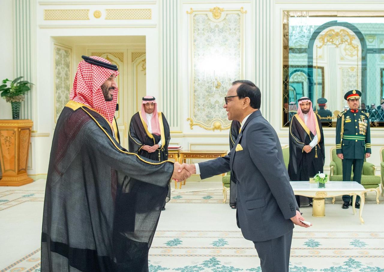 Sri Lankan Ambassador Ameer Ajwad Presents Credentials to HRH Prince Mohammed bin Salman bin Abdulaziz, the Crown Prince and Prime Minister of the Kingdom of Saudi Arabia
