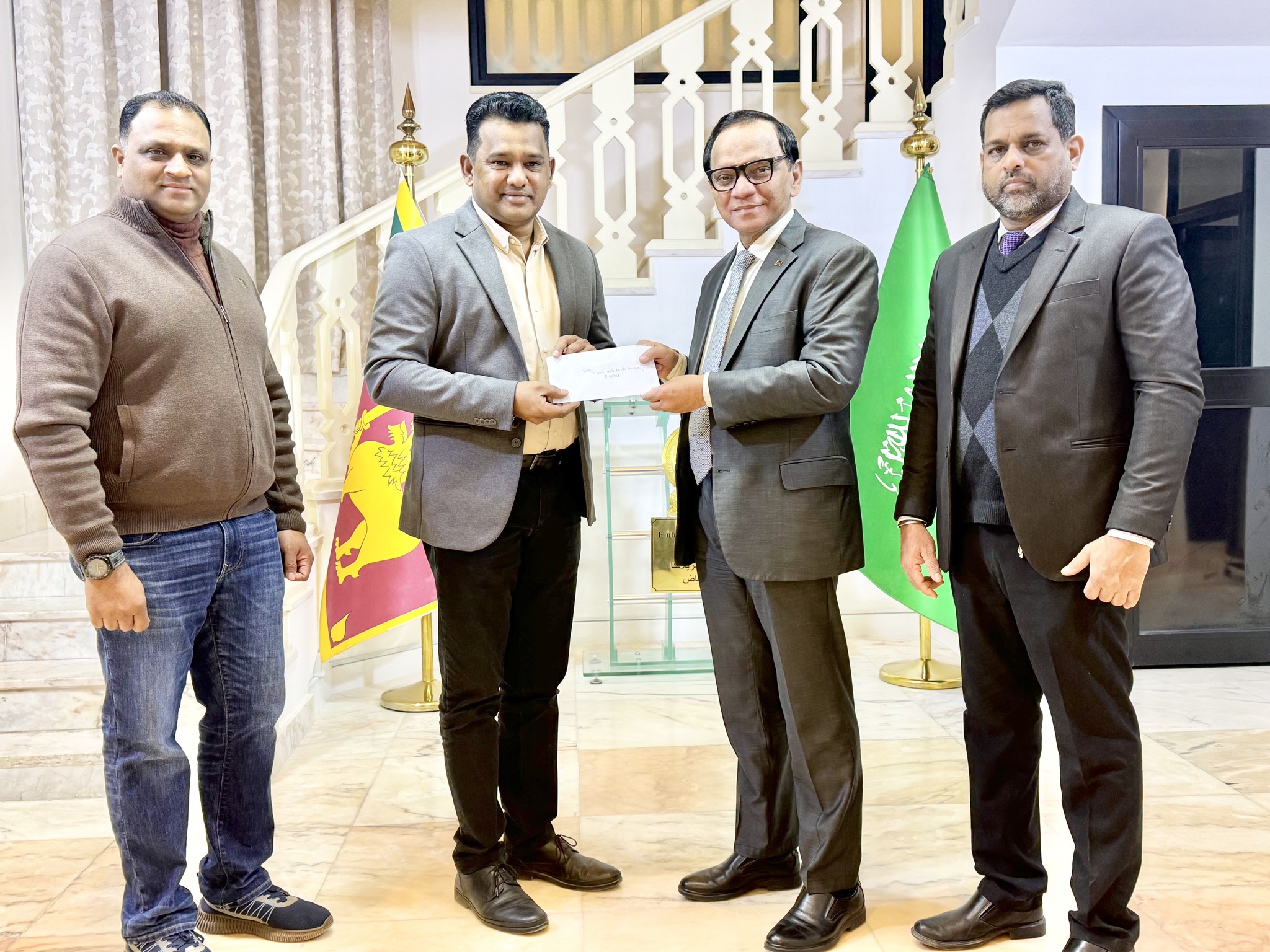 Sri Lankan Hindu Community in Riyadh Makes Financial Contribution to Ditwah Relief Efforts in Sri Lanka