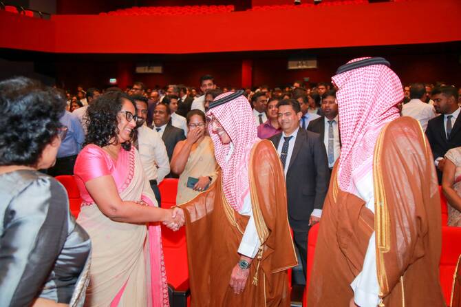 Sri Lanka expands medical education with new Saudi-funded university complex | Arab News
